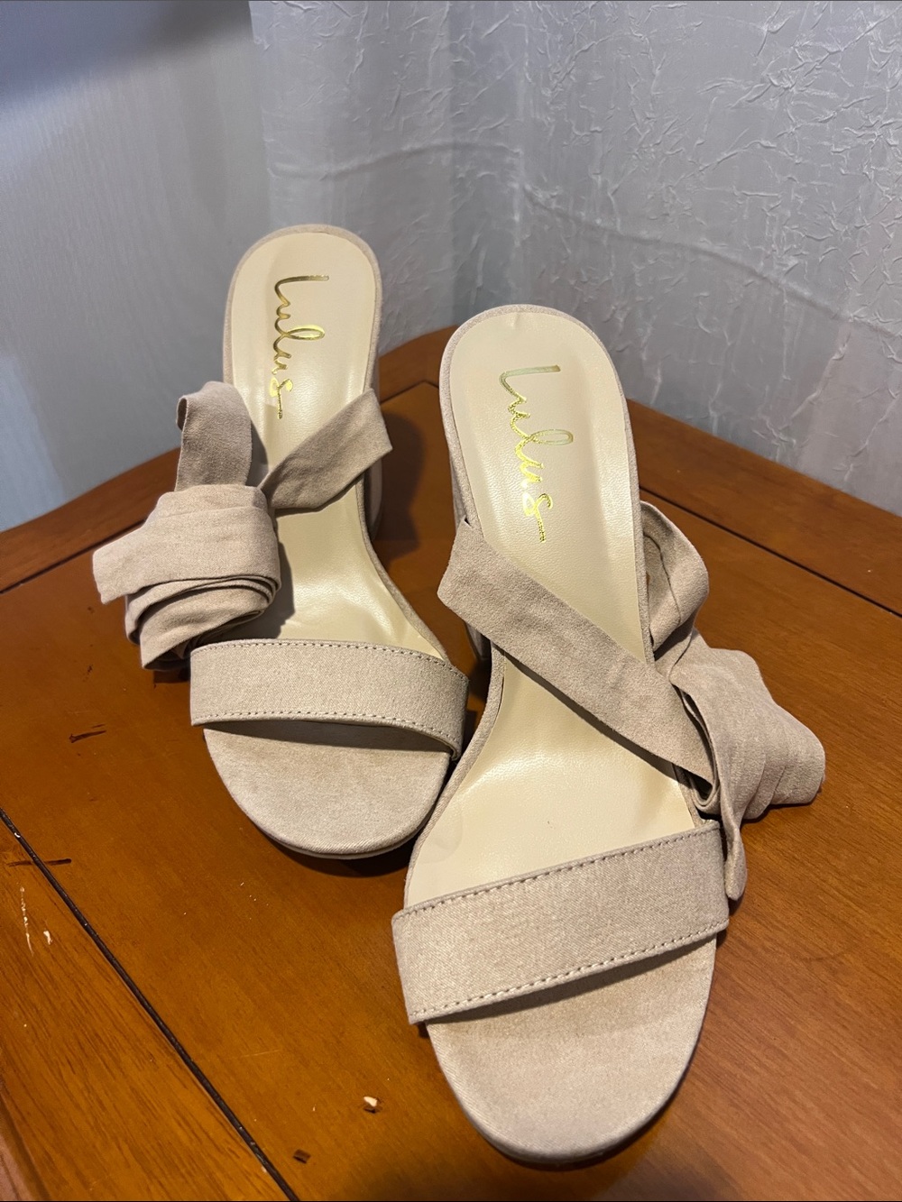 Lulu's Taupe Knot Suede Slide Heels